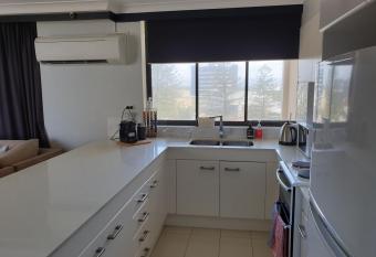 Surfers Paradise Ocean View Apartment has rooms with a private hot tub