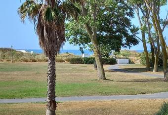 Amouvera C14, T2 vue mer, piscine, clim, parking has Balcony rooms