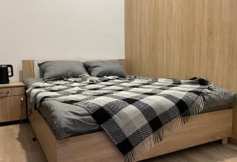         :         -             24  7 has Balcony rooms