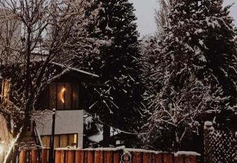 Monoambiente c  ntrico para 2 personas allows 18 year olds to book a room