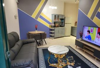 Mont Kiara - Tranquil and Serene Apartment #MITEC #Solaris #Publika has Balcony rooms