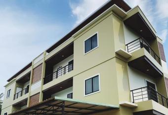 Himma s Apartment has Balcony rooms