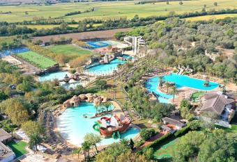 Hotel Clipper - El Delf  n Verde has Balcony rooms