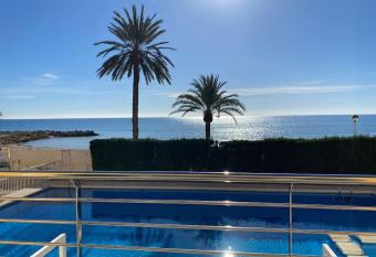 Seaview lovers at 1st line with Pool has Balcony rooms