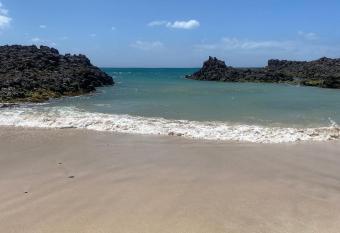 Nos Kasa Sea View Apartment Beach Cabral allows 18 year olds to book a room