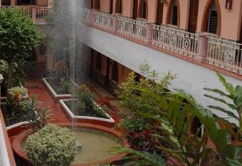 Hotel Iberia has Balcony rooms