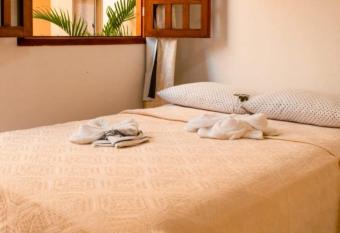 Casa Cl   Pousada has Balcony rooms