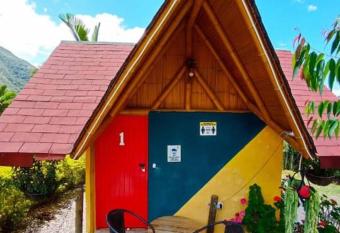 RANCHO BOTERO has Balcony rooms