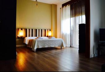 Battisti Rooms & Breakfast has Balcony rooms