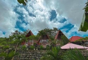 dbelish village & resto has Balcony rooms