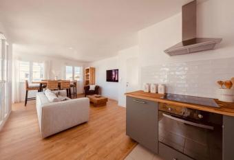 Gabrielle Home Disney has Balcony rooms