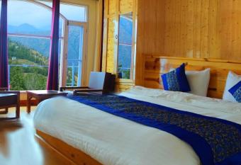 Evolve Nature Resort Mashobra has Balcony rooms