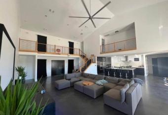 Gorgeous 4 Bedroom Home in OKC allows 18 year olds to book a room