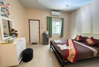 Painting Family Hostel allows 18 year olds to book a room