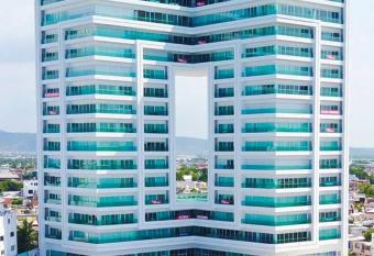 Torre Eme Mazatl  n vista al mar has Balcony rooms