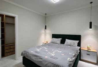 The best place in Chisinau allows 18 year olds to book a room