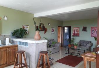 Vista Del Piton has Balcony rooms