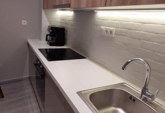                                       - Stylish appartment Loutraki has Balcony rooms