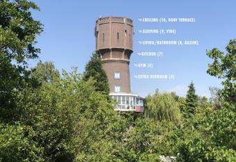 Verblijf boven in de watertoren van Strijen has Balcony rooms