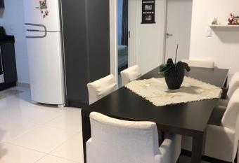 Recanto Brisa do Mar, com apenas 250 metros da praia e 450 metros do Aeroporto allows 18 year olds to book a room