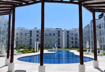 Hermoso Departamento Entero Planta Baja has Balcony rooms