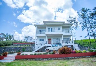 Solomon s Casa- Shebah & Shalom has Balcony rooms