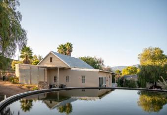 De Rusty Farm has Balcony rooms