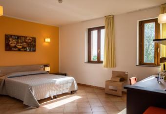 Bed & Bike allows 18 year olds to book a room