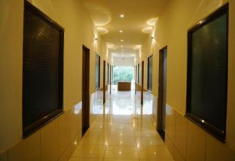 suraj garh hotal and marrige garden has Smoking/Balcony rooms