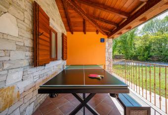 Beautiful Villa Bacio with private pool near Labin has Balcony rooms