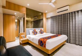 FabHotel Springs Lodging allows 18 year olds to book a room