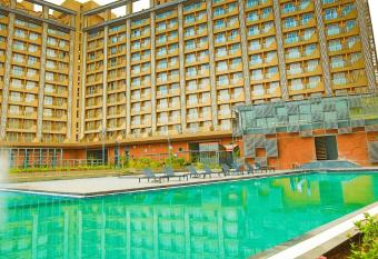 WEEKEND ADDRESS by Guest Pals has Balcony rooms