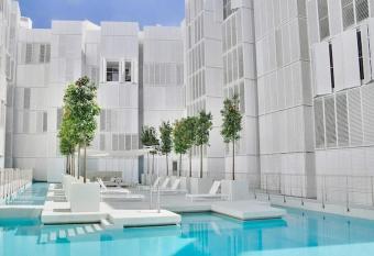 IBIZA allows 18 year olds to book a room