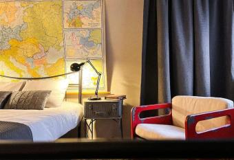 Cannelle allows 18 year olds to book a room