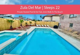 Sleeps 22, 7 bedrooms, 2min walk To The Beach, Private Heated Pool and Hot Tub, Zula Del Mar South Padre Island Texas has Balcony rooms