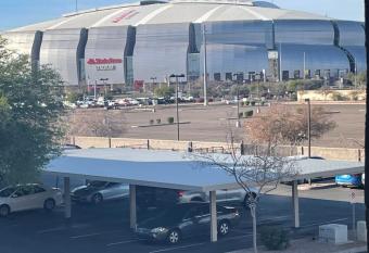 Super Bowl Stadium Rental has rooms with a private hot tub