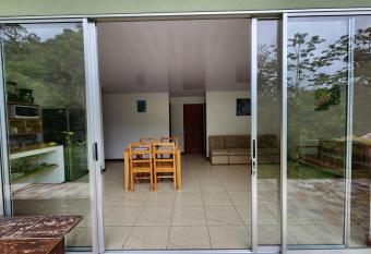 Selv  tica del Toro has Balcony rooms