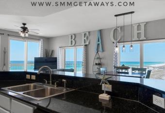 MOST DESIRED BEST VIEWS WALK TO PIER PARK PANAMA CITY BEACH CALYPSO CORNER 409W has Balcony rooms