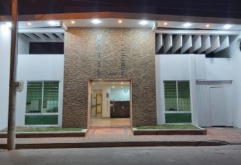 HOTEL SARACHUY VALLEDUPAR allows 18 year olds to book a room
