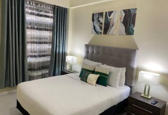 Odyssey Exquisite @ Charlemont allows 18 year olds to book a room