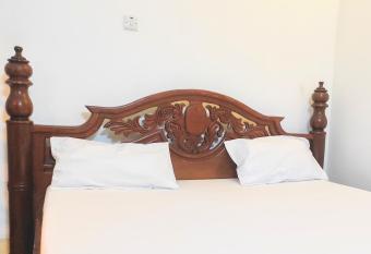 Madonna Zanzibar Apartments has Balcony rooms