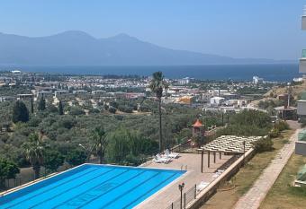 Vista Panorama Sunshine has Balcony rooms