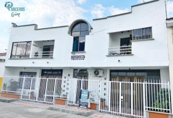 Apartamentos Amoblados Zona C  ntrica De La Circunvalar y La Rebeca Por Parceros Group has Balcony rooms