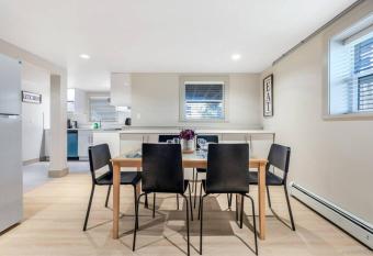 Wonderful 3-Bedroom House Dunbar near UBC allows 18 year olds to book a room