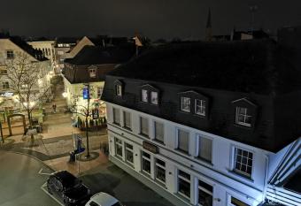 Sweet Home Apartment has Balcony rooms