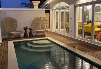 Lotus Modern private Villa Uluwatu By Great Bali Villas has Balcony rooms