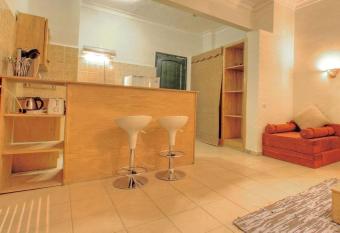 L Oasis de Safaga has rooms with a private hot tub