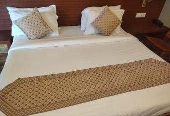 Shri Homes has Balcony rooms