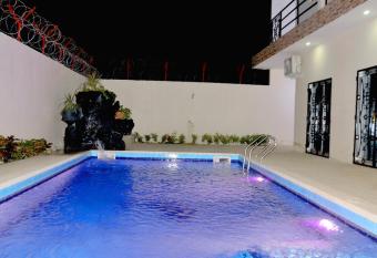 sembene tourisme ngaparou has Balcony rooms