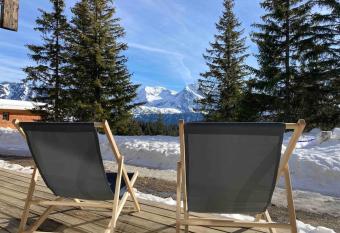 Charmant T2 proche des pistes superbe vue has Balcony rooms